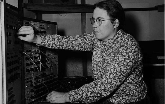 Pauline Oliveros: Bye Bye Butterfly0